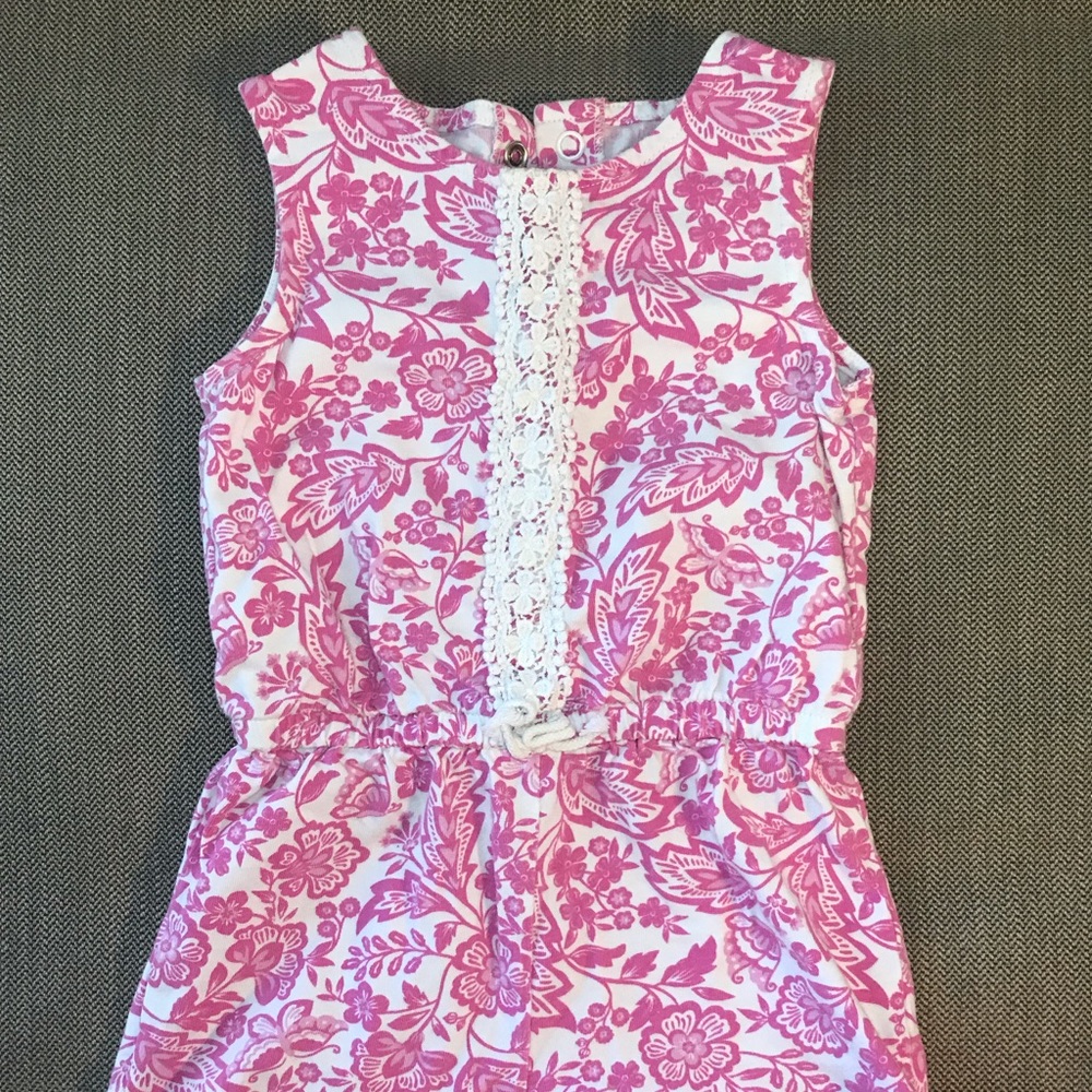 ✨CARTER’S Romper✨